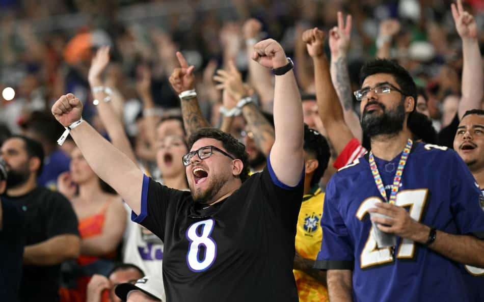 NFL supera Flamengo e tem o maior público do ano no Maracanã