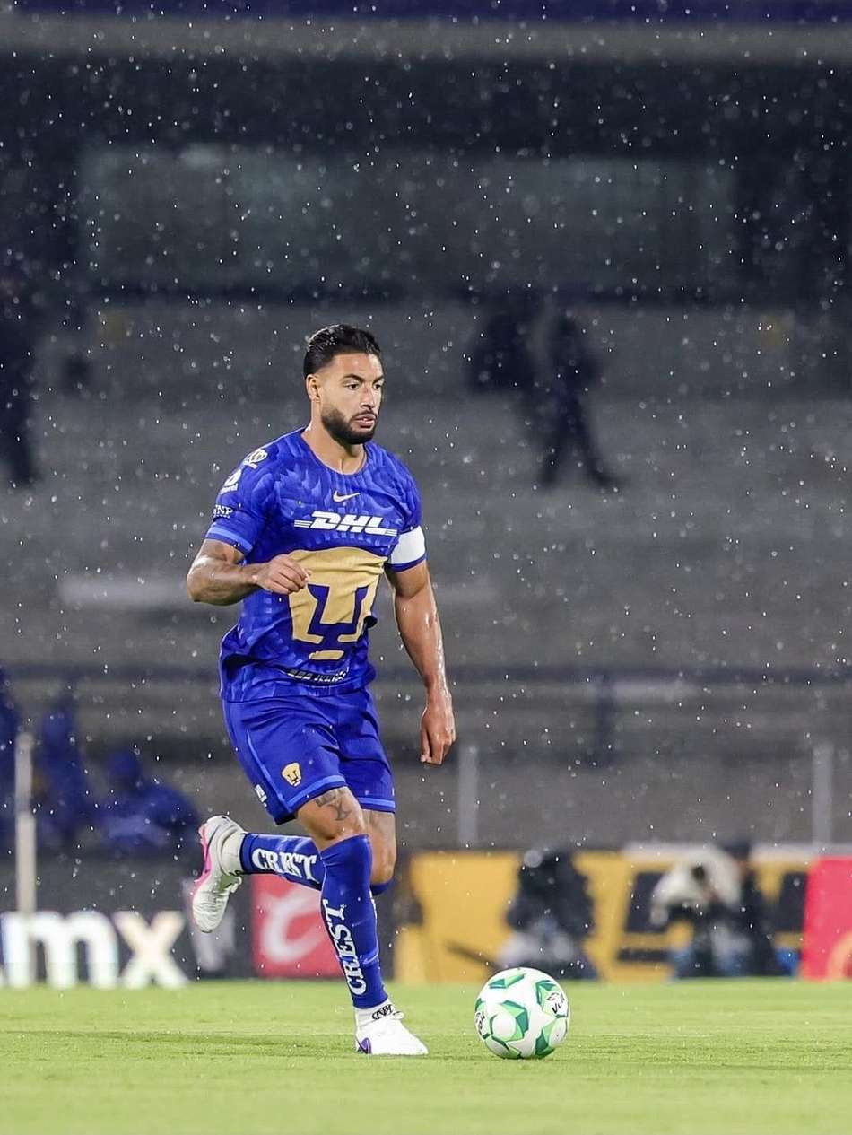 Nathan Silva, do Pumas, é alvo do Botafogo