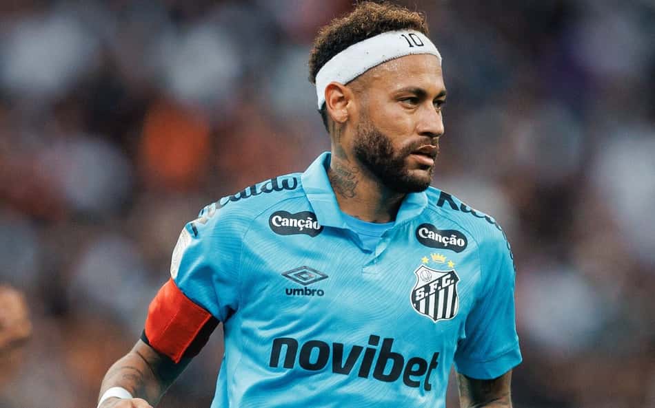 Lesão de Neymar contra Palmeiras repercute na Espanha: 'De volta à enfermaria'