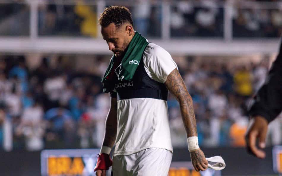 Jornalista decisão de Cuca sobre titularidade de Neymar
