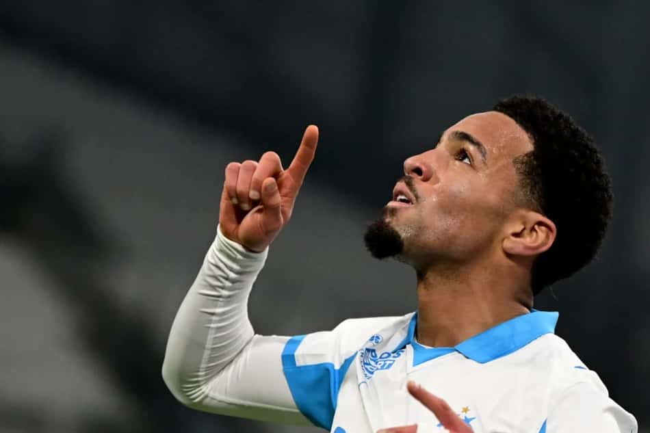 Nwaneri comemora gol marcado pelo Olympique Marseille