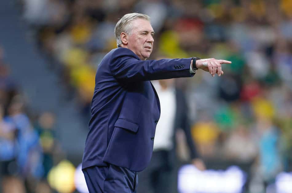 O técnico Carlo Ancelotti no empate do Brasil com a Austrália