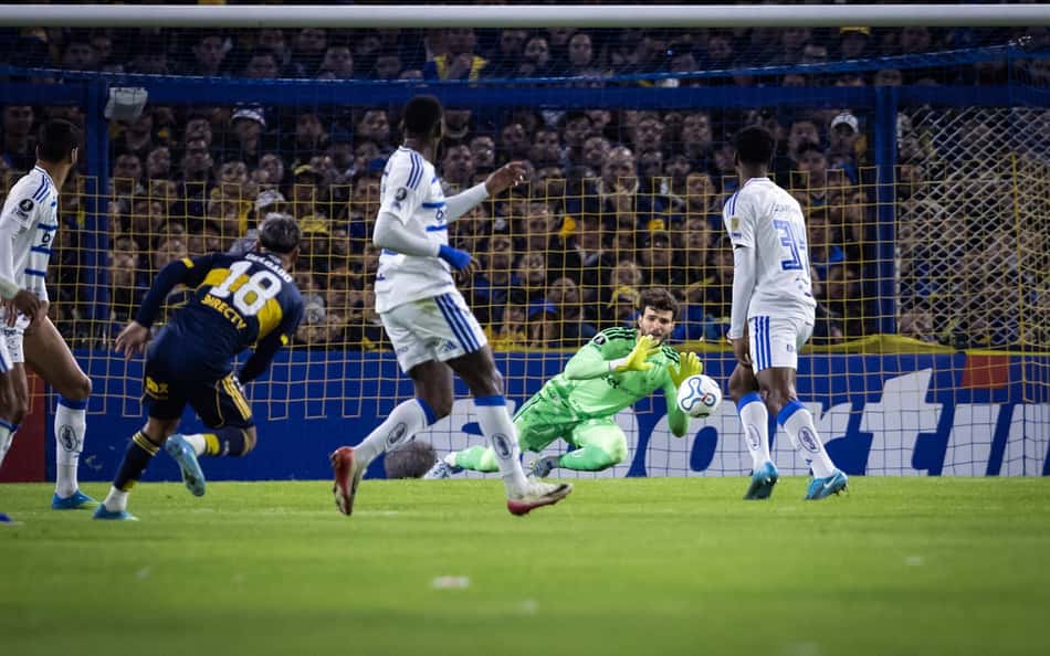 Otávio faz defesa