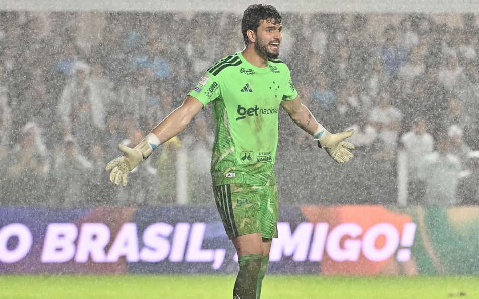 Otávio orientando companheiros