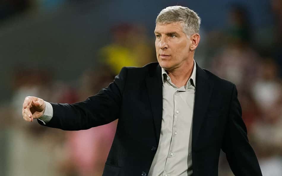 Palermo gesticula em Fluminense x Platense