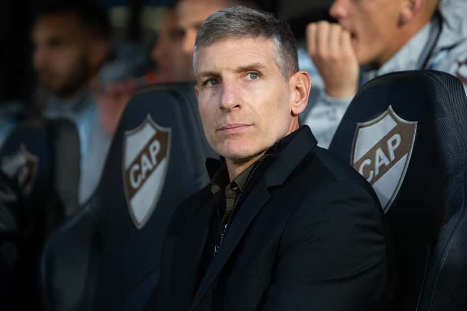 Martin Palermo é o técnico do Platense