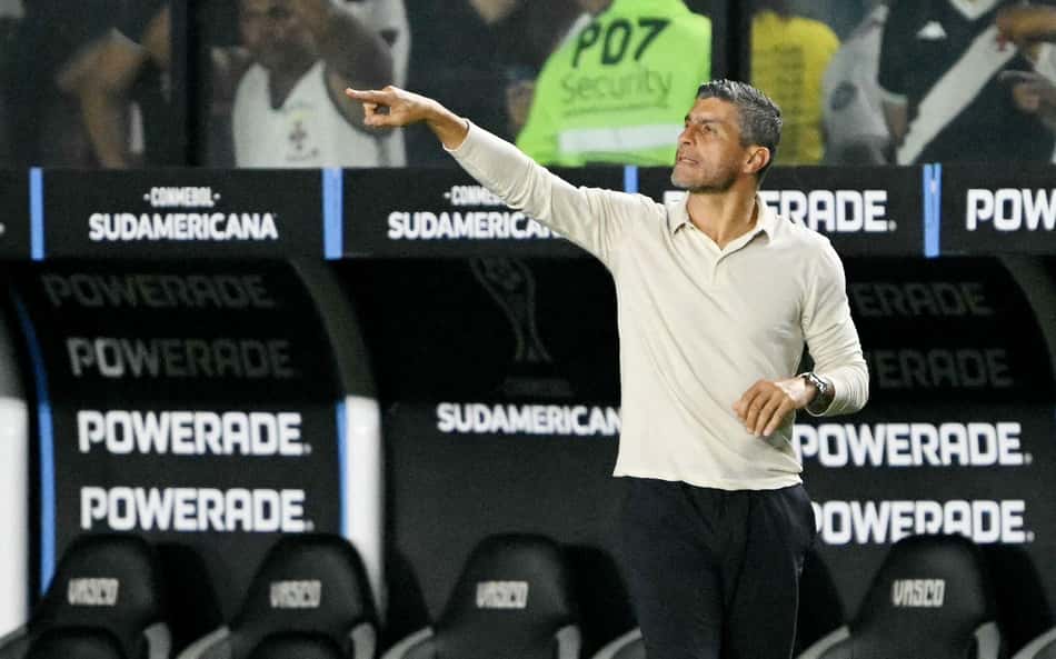 Pedro Emanuel, técnico do Vasco