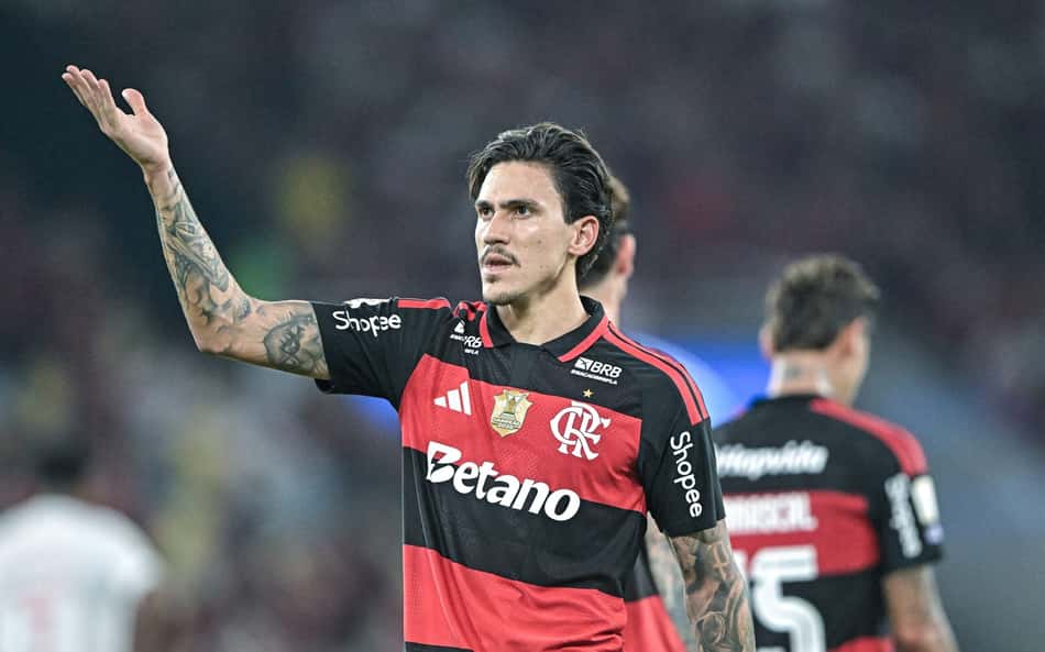 Pedro marcou gol, mas foi substituído durante confronto contra o Bragantino (Foto: Thiago Ribeiro/AGIF/Folhapress)