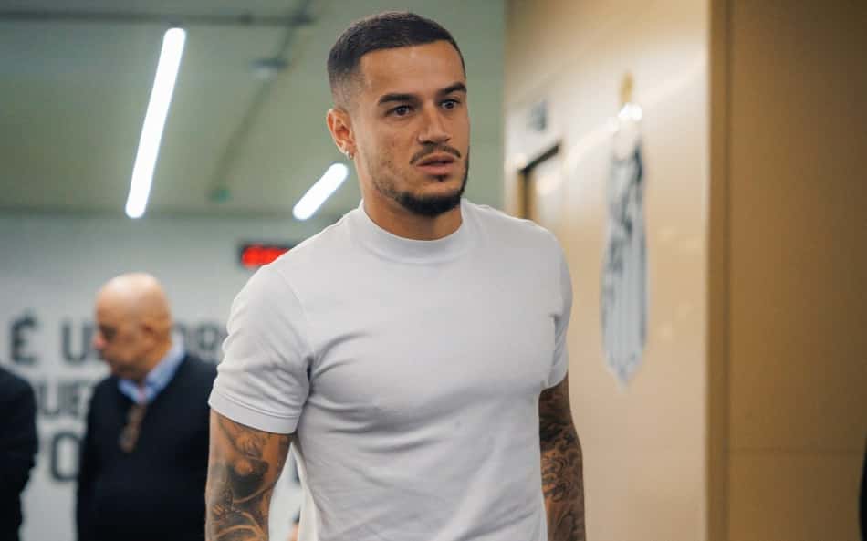 Philippe Coutinho na chegada ao Santos