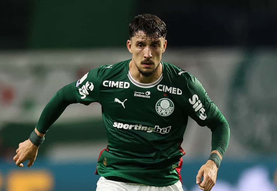 Descartada fratura em Piquerez antes de decisão pela Libertadores