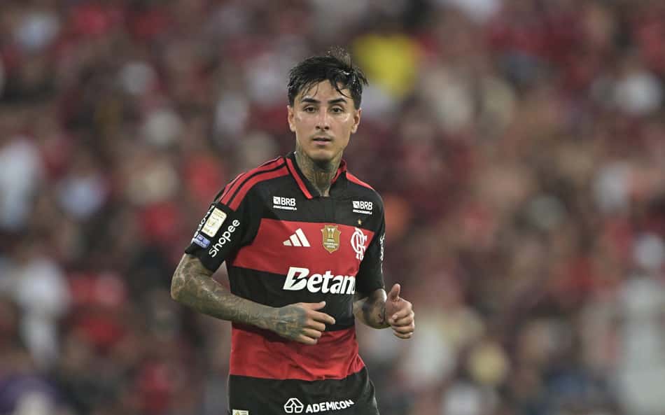 Pulgar em ação durante partida do Flamengo e Mirassol