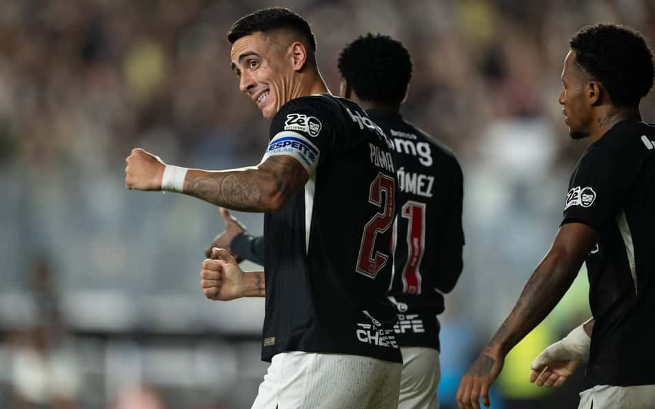 Pumita Rodriguez comemora gol do Vasco na Copa Sul-Americana