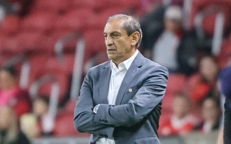 Ramón Díaz Internacional