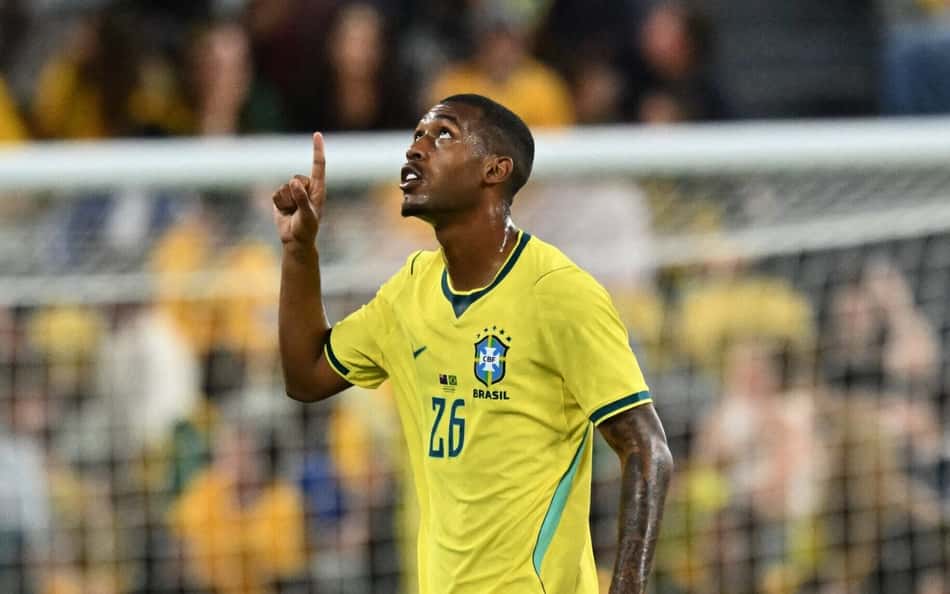 Rayan comemora gol do Brasil em amistoso contra a Austrália. (Foto: Saeed Khan/AFP)
