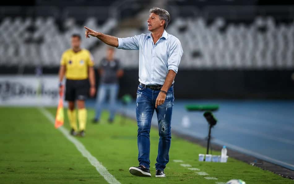 Renato Gaúcho no jogo entre Botafogo x Grêmio, pelo Brasileirão