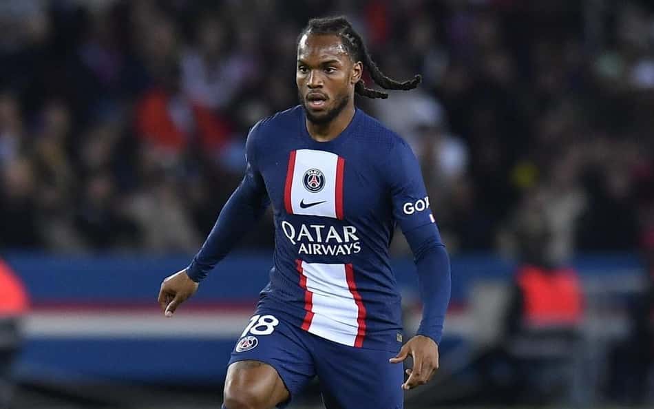 Renato Sanches em campo pelo PSg