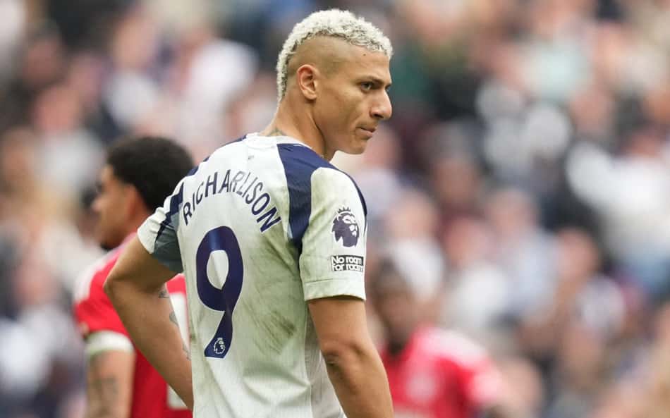 Richarlison lamenta derrota do Tottenham para o Nottingham Forest, na Premier League