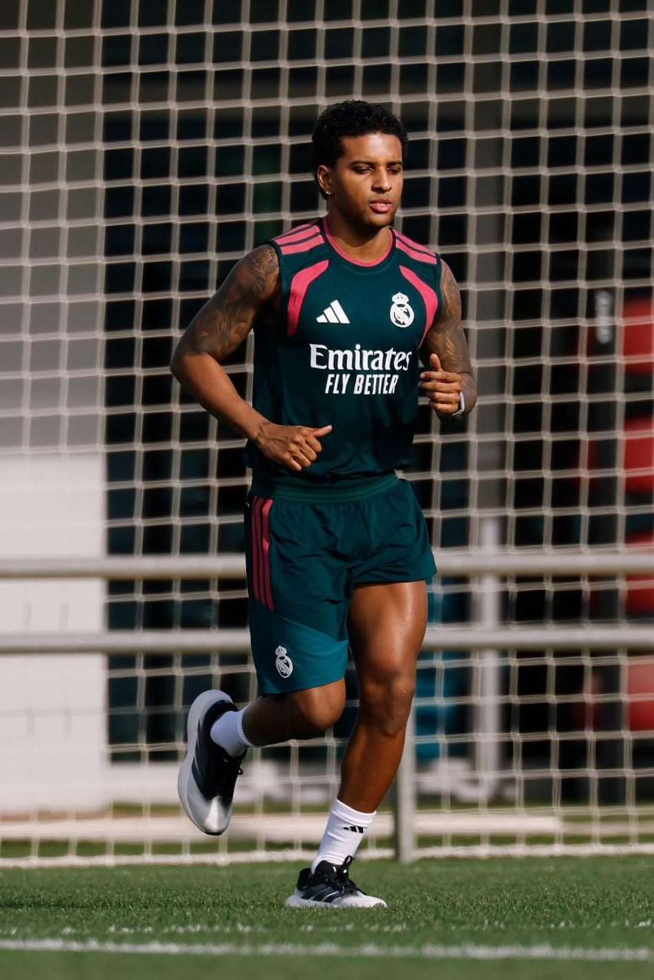 Rodrygo correndo