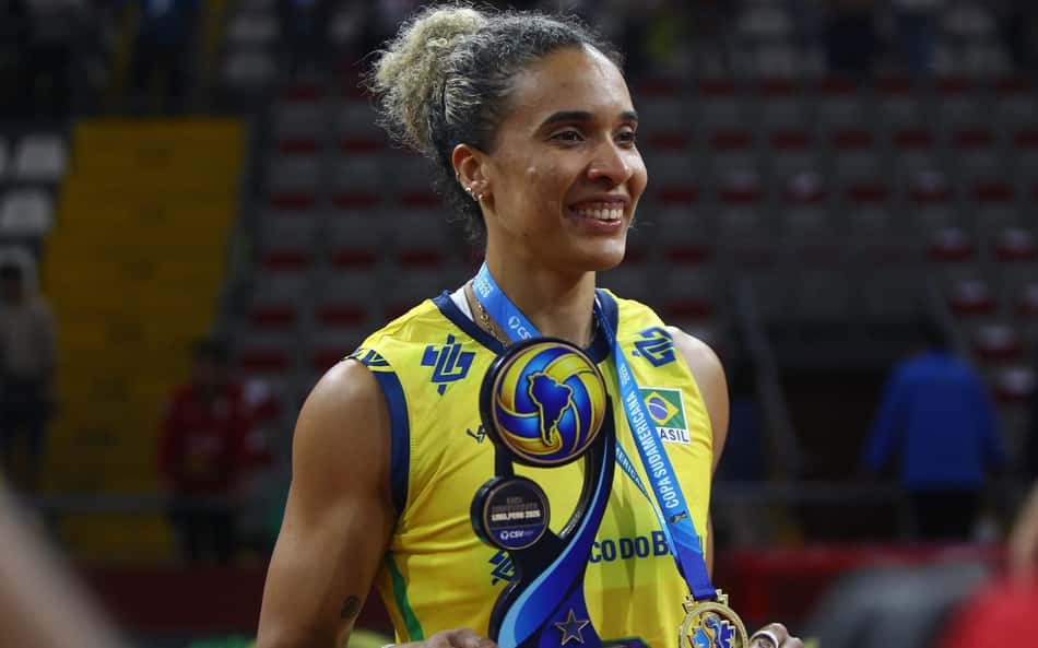 Sabrina é MVP da Copa Sul Americana (Foto: Divulgação/ CSV)