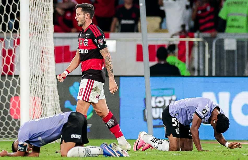 Saúl em Flamengo x Del Valle