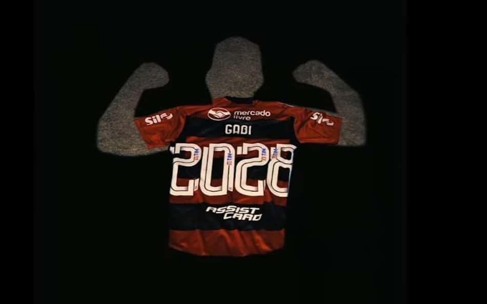 Gabigol revela vídeo de renovação até 2028 que Flamengo nunca anunciou