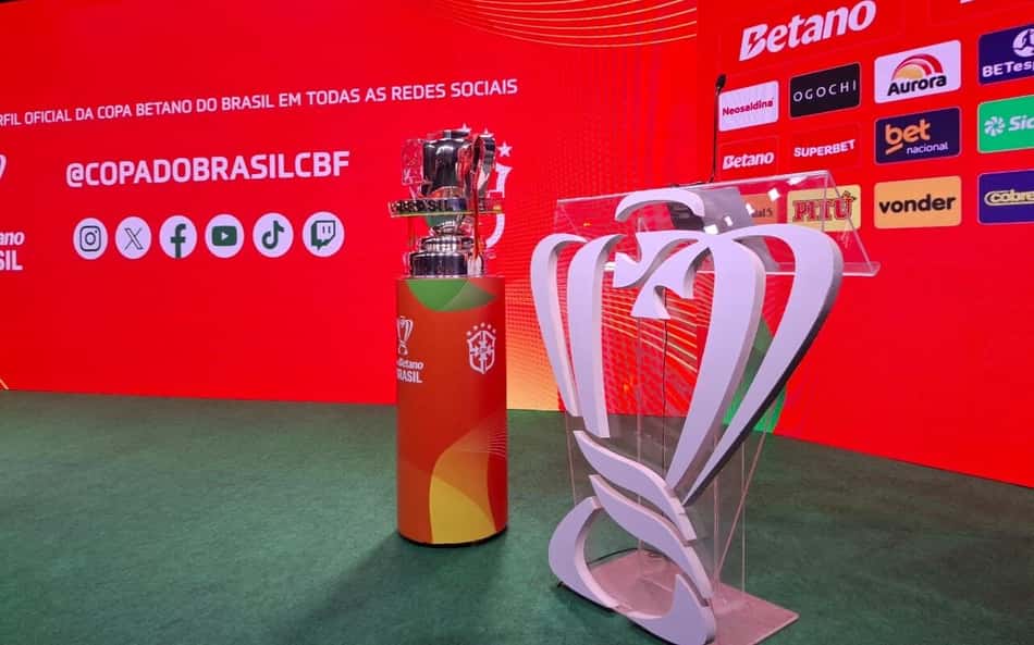 Troféu da Copa do Brasil na sede da CBF