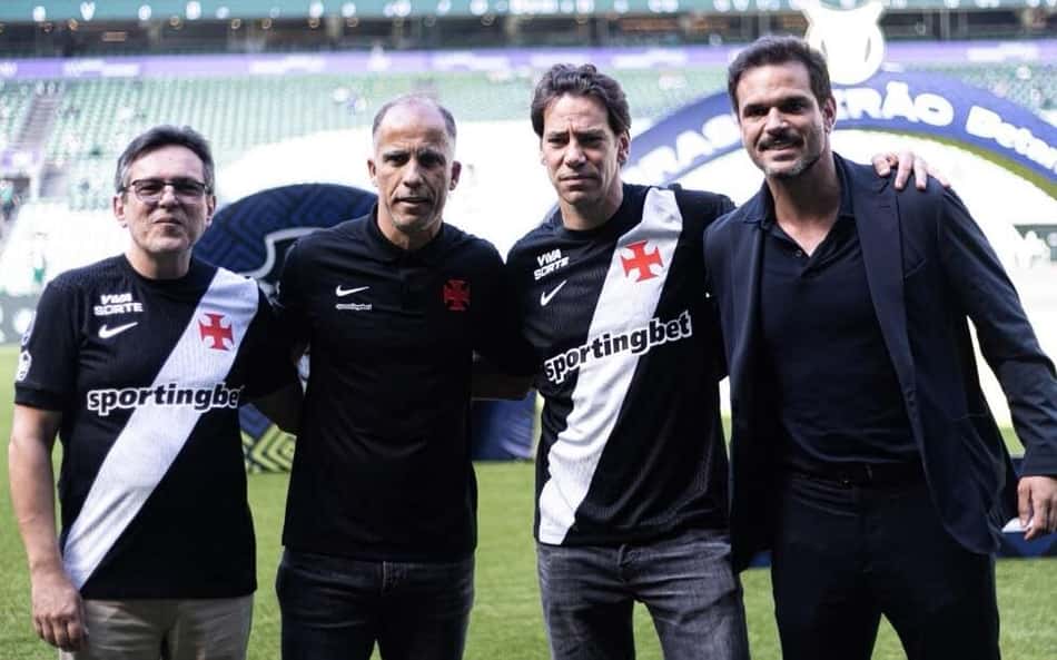Marcos Lamacchia ao lado de Admar Lopes e Felipe Loureiro