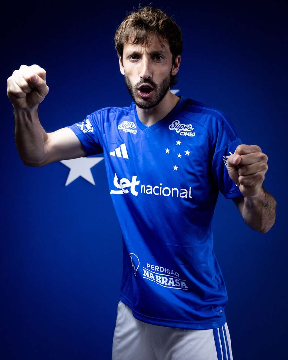 Matías Viña, novo jogador do Cruzeiro (Foto: Gustavo Aleixo/Cruzeiro)