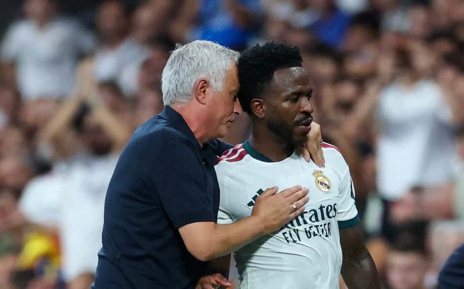 Vini Jr em ação pelo Real Madrid no duelo contra a Inter de Milão na Champions League