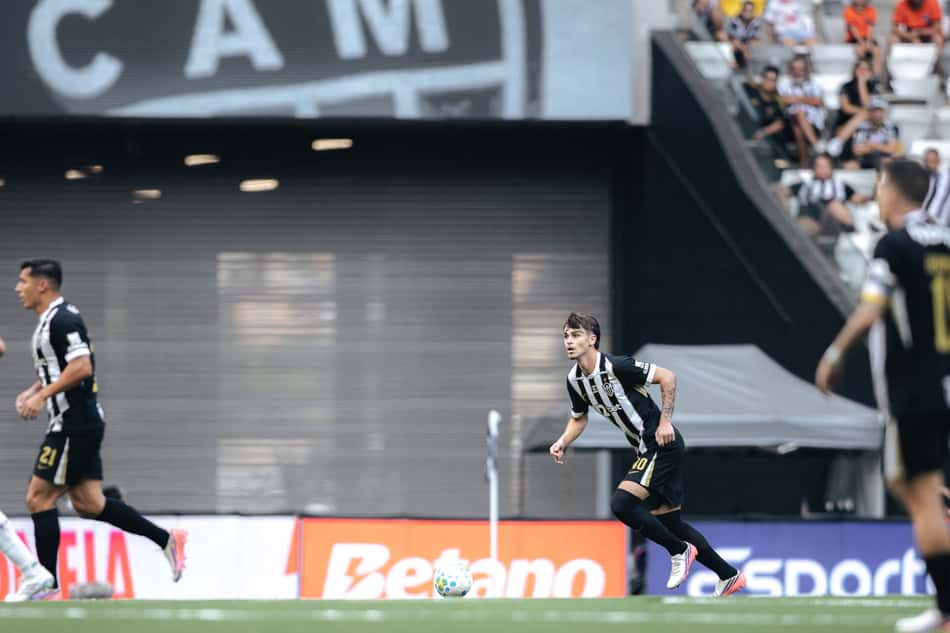 Vitão em Galo x Flu (Foto: Pedro Souza / Atlético)