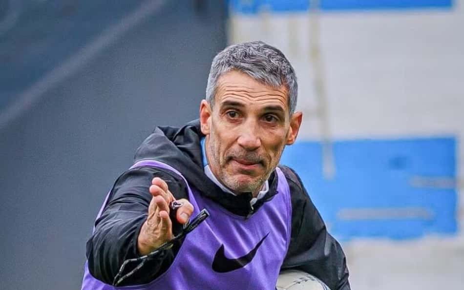 Vojvoda foi demitido após confronto contra o Boca (Foto: Divulgação)