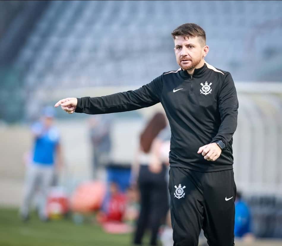 William Batista durante trabalho na temporada