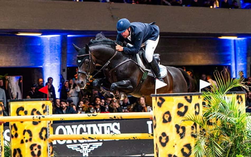 Zé Roberto Reynoso em ação no JHSF Indoor Horse Jumping Brazil 2025