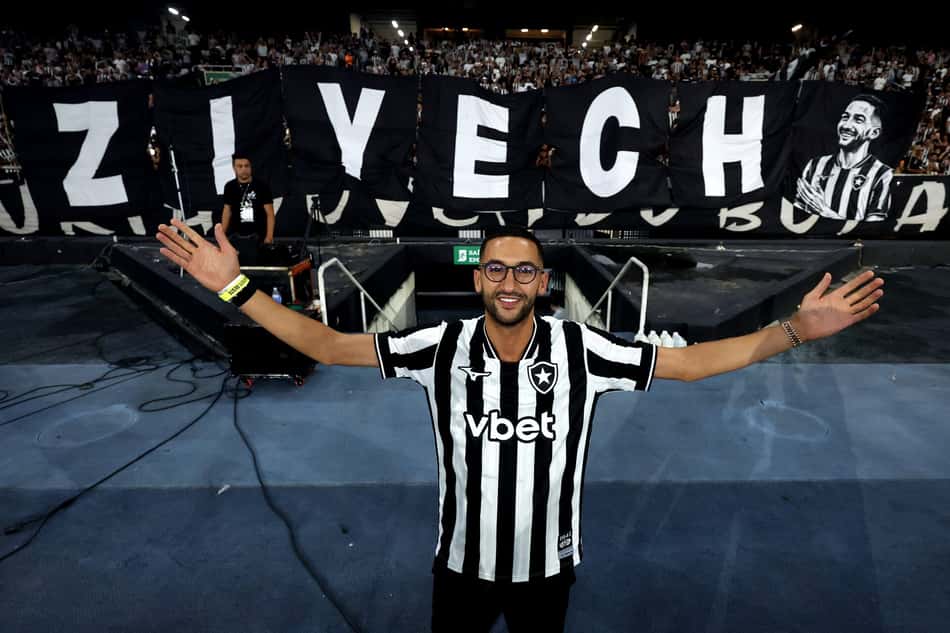 Ziyech no Nilton Santos