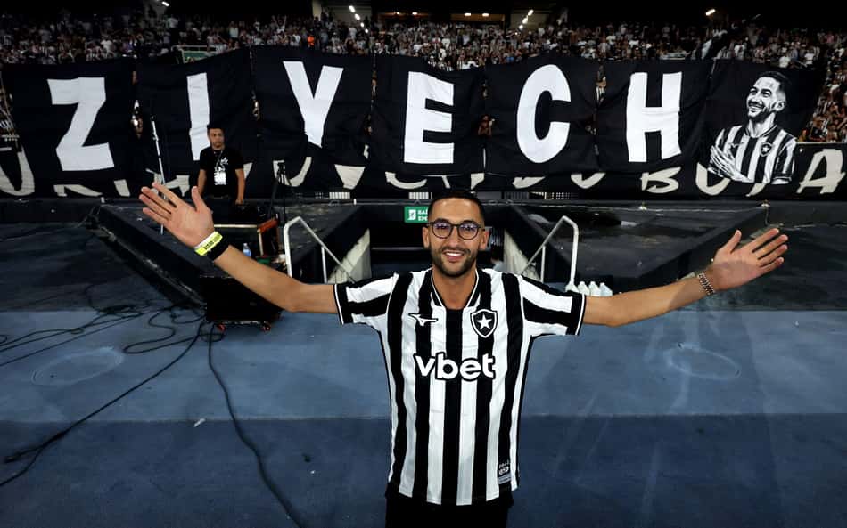 Ziyech no Nilton Santos