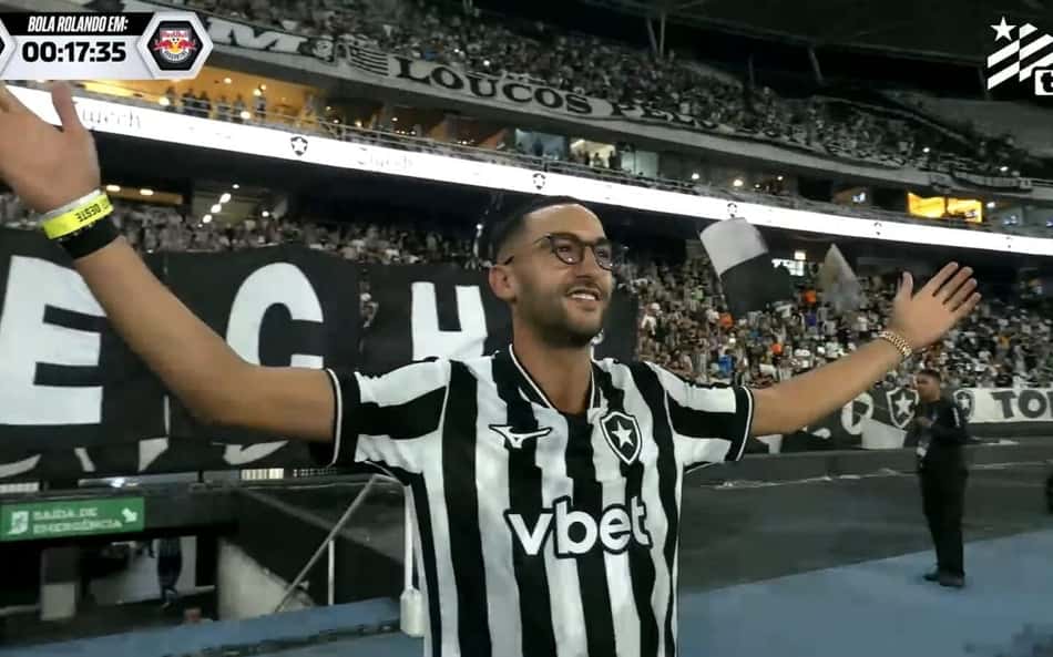 Ziyech no Nilton Santos