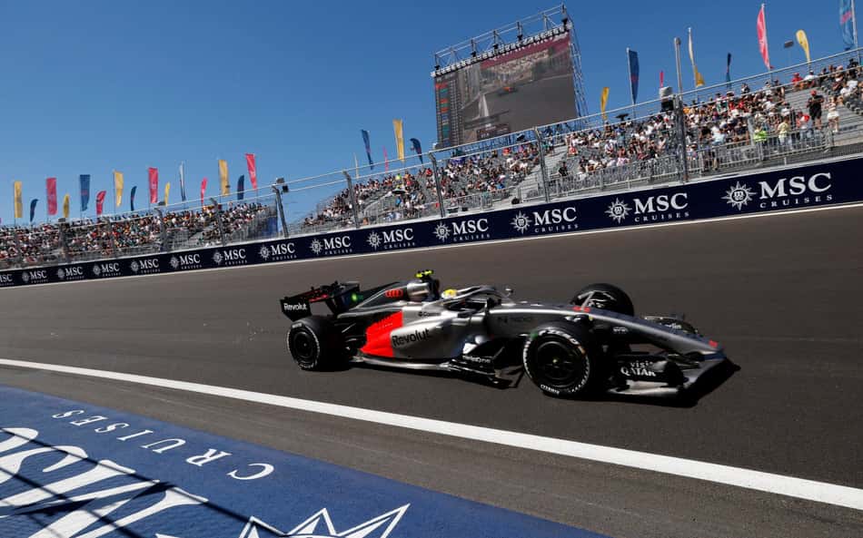 Gabriel Bortoleto em ação no GP da Espanha pela F1 2026