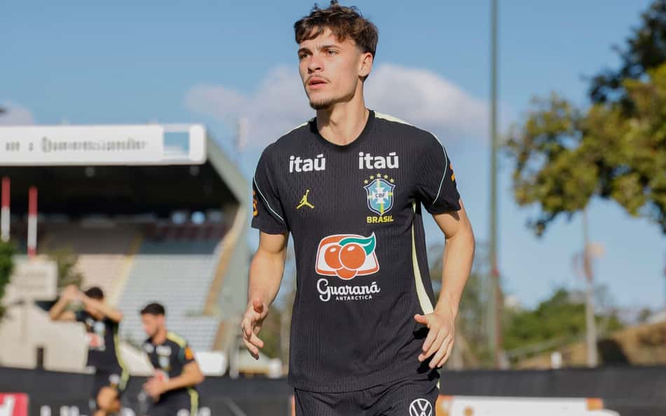 Breno Bidon durante treino da Seleção Brasileira em Brisbane