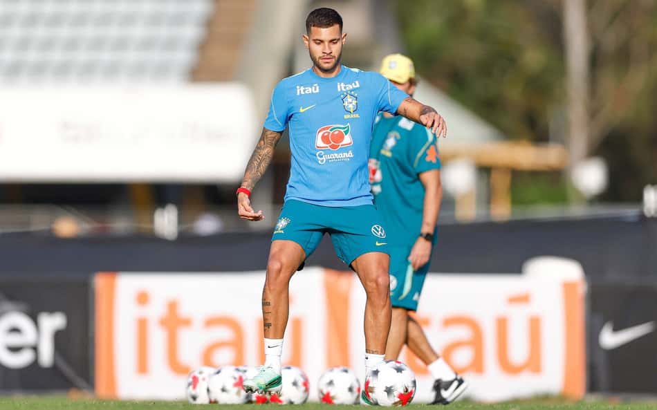 Bruno Guimarães durante treino da Seleção Brasileira em Brisbane, na Austrália