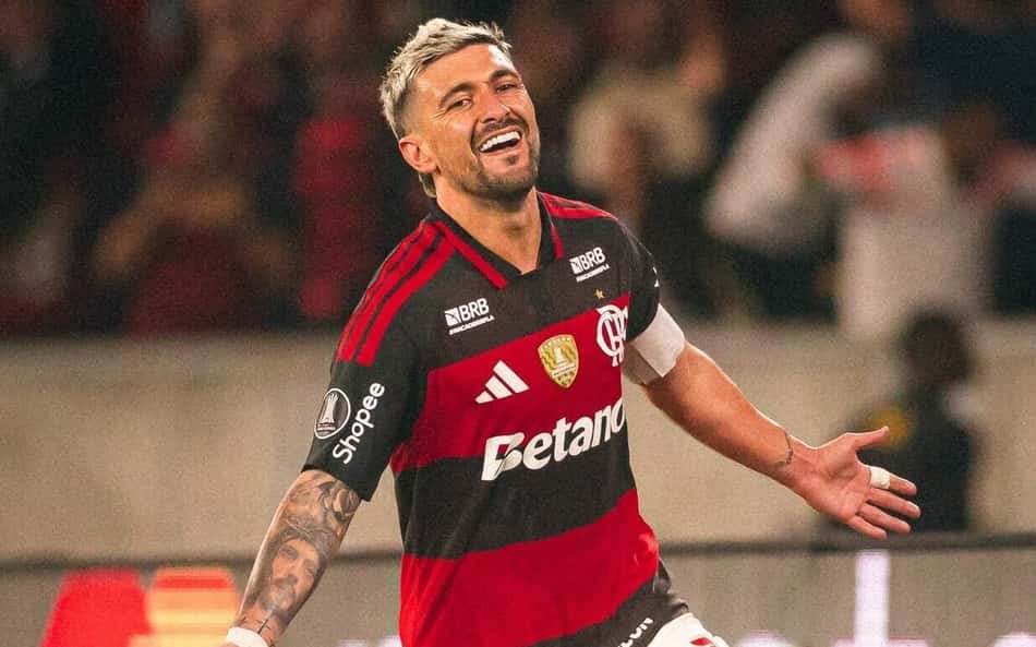 Comemoração de Arrascaeta em Flamengo x Del Valle