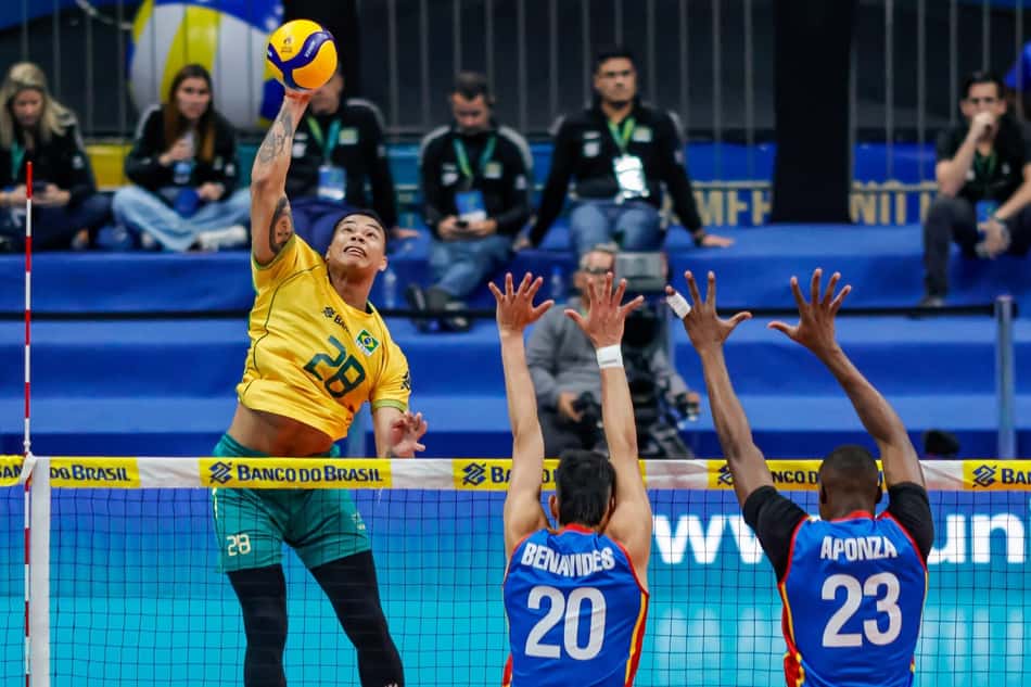 Darlan ataca em Brasil x Colômbia no Sul-Americano de vôlei