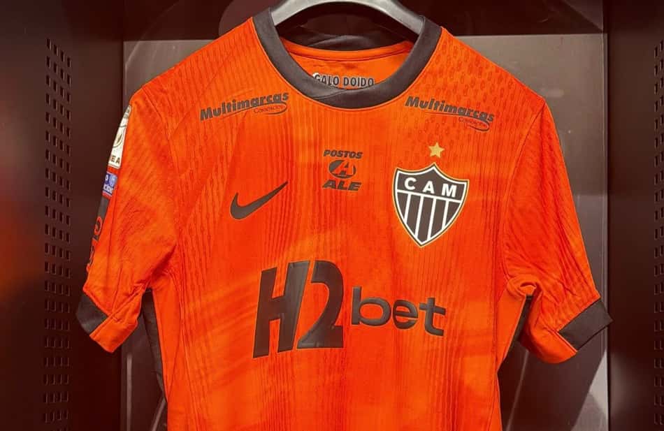Estreia da camisa laranja do Atlético (Foto: Pedro Souza / Atlético)