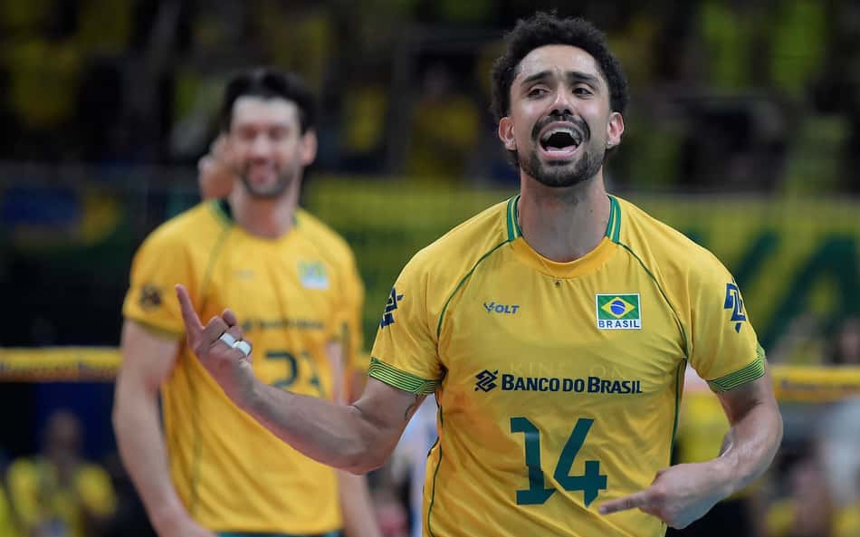Fernando Cachopa, de boca aberta, reage em Brasil x Argentina pelo Sul-Americano masculino de vôlei