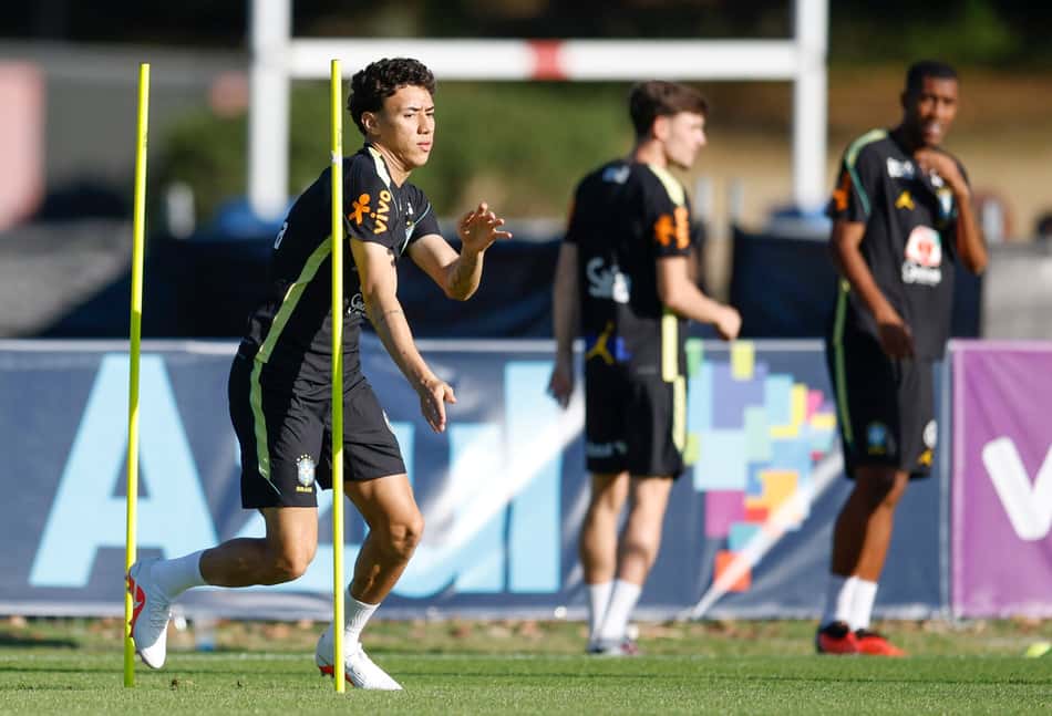 Gabriel Bontempo durante treino da Seleção em Brisbane