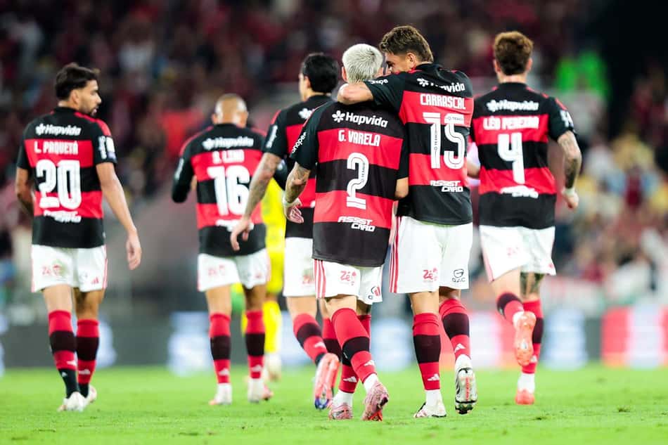 Jogadores do Flamengo em vitória sob o Mirassol, pelo Campeonato Brasileiro