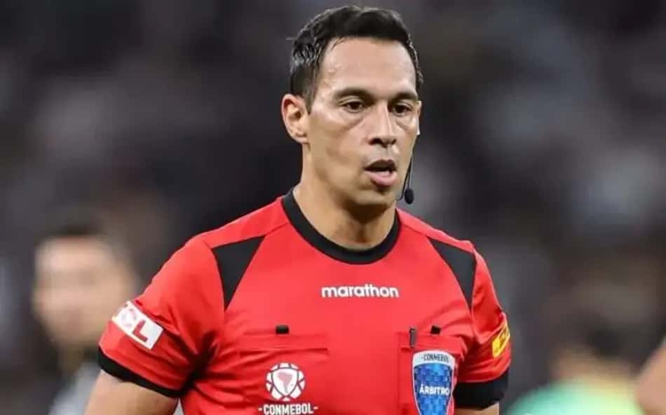 Facundo Tello apitou a final da Libertadores de 2024, entre Atlético-MG e Botafogo
