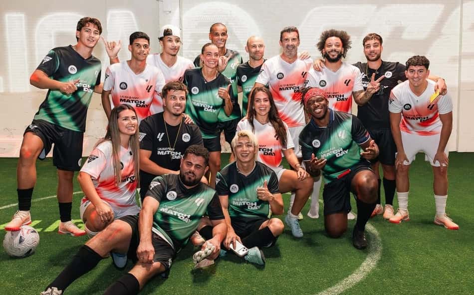 Criadores de conteúdos e ex-jogadores em evento de La Liga e EA Sports (Foto: Reprodução)