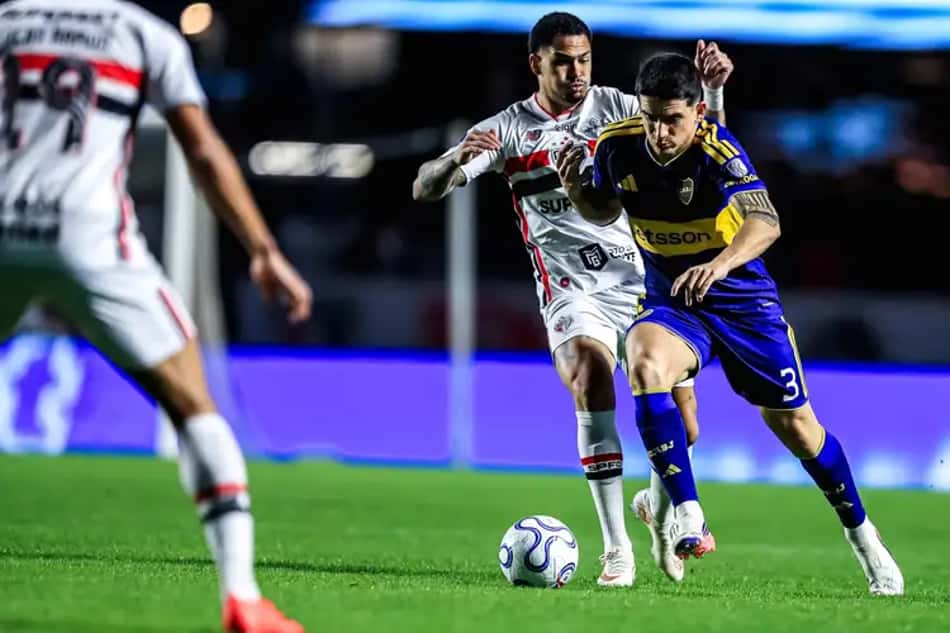 São Paulo e Boca em ação pela Sul-Americana (Foto: Marco Miatelo/Photo Premium/Folhapress)
