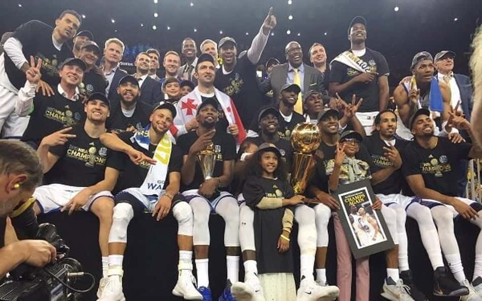 Real Madrid anuncia pivô ex-Warriors e bicampeão da NBA