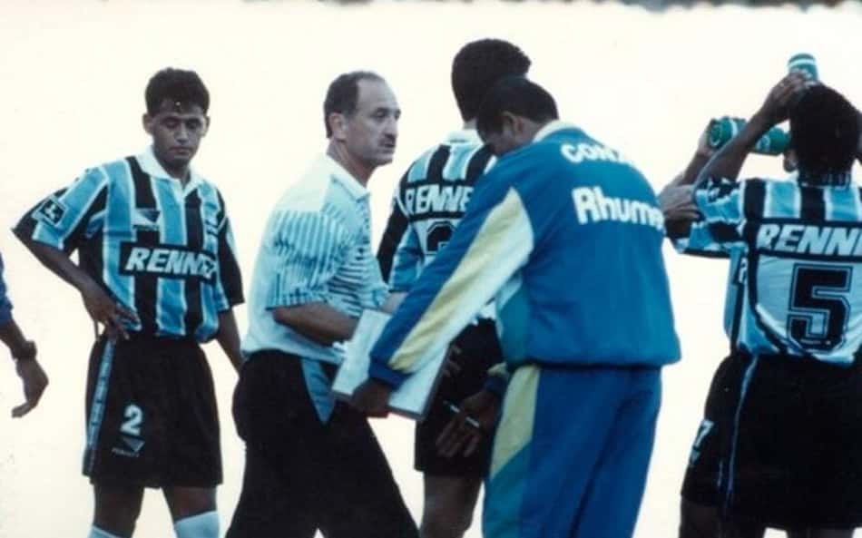 Felipão sob comando do Grêmio em 1996 (Foto: Arquivo/GES)